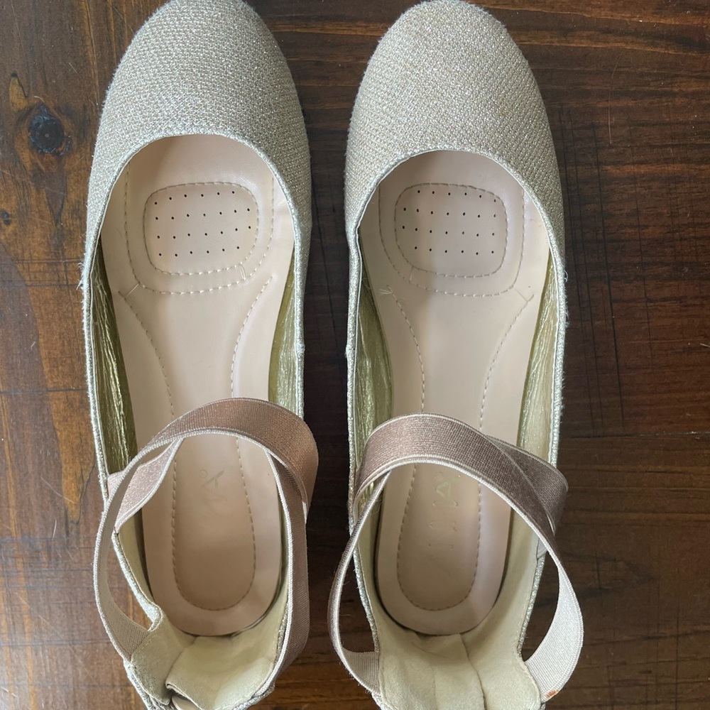 Gold ballet flats